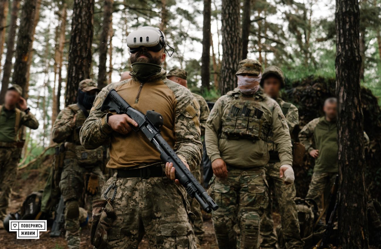 Інструктори зі снайпінгу «Повернись живим» навчали військових застосовувати антидронові патрони «Горошок»